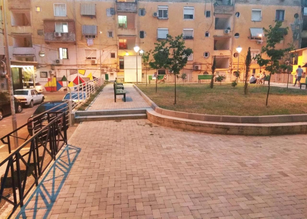 Downtown Tirana Apartments Eksteriør bilde